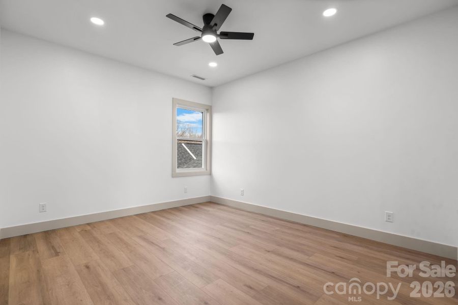 Spacious, unfurnished interior of a new home in , Hickory (Image 19).