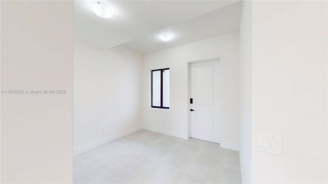 Spacious, unfurnished interior of a new home in , Homestead (Image 28).