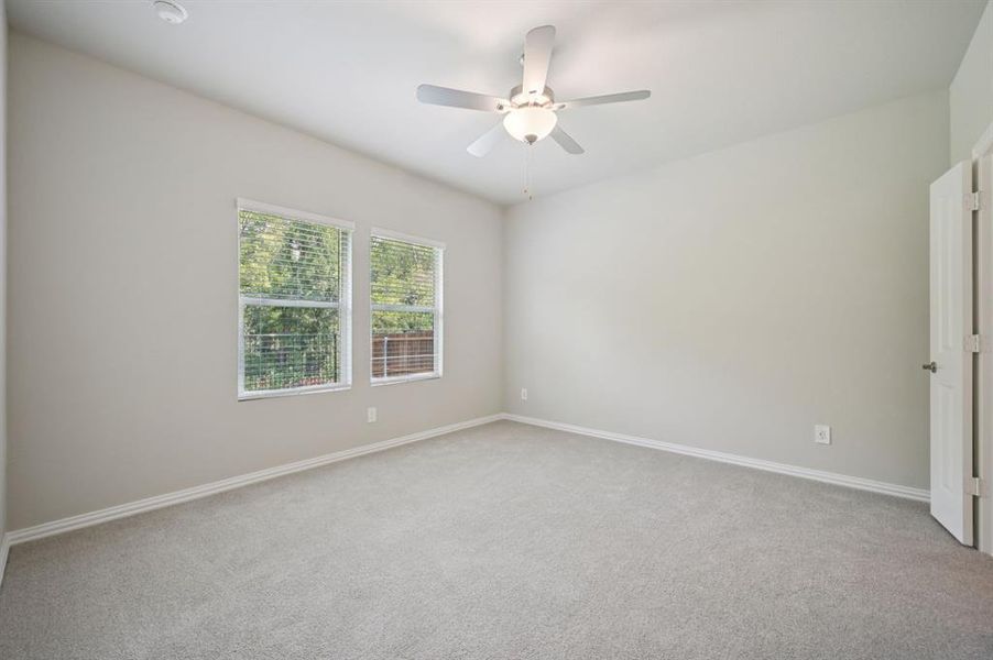 Photo is not of the actual home, but is an inspirational photo of builder’s model home and may depict options, furnishings, and/or decorator features that are not included. Photo is not of the actual home, but is an inspirational photo of builder’s model home and may depict options, furnishings, and/or decorator features that are not included.