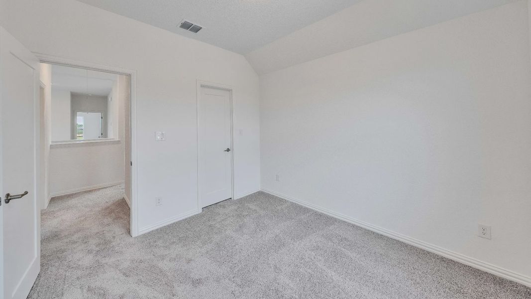 Furnished interior view inside a new home in Spring Creek, Taylor (Image 14).