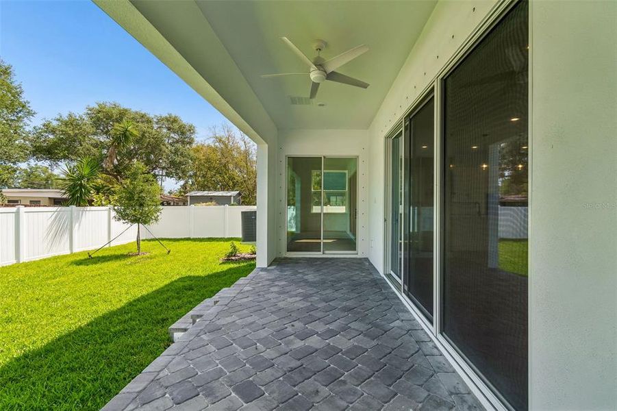 Exterior details and patio area of a home in , Tampa (Image 35).