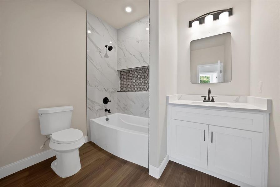 Furnished interior view inside a new home in , Granbury (Image 7).