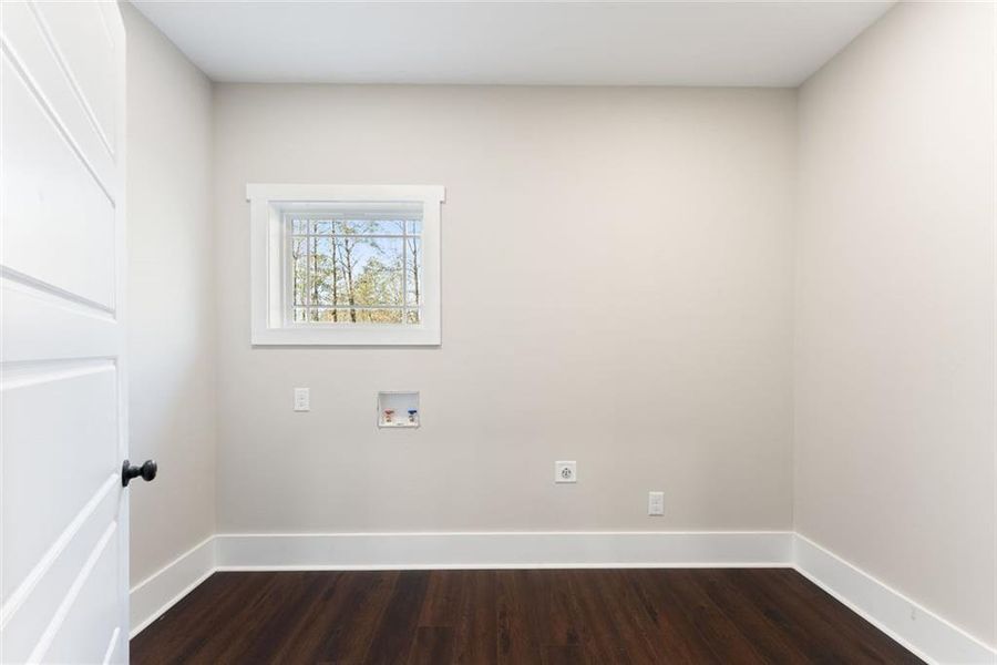 Spacious, unfurnished interior of a new home in , Sautee Nacoochee (Image 39).
