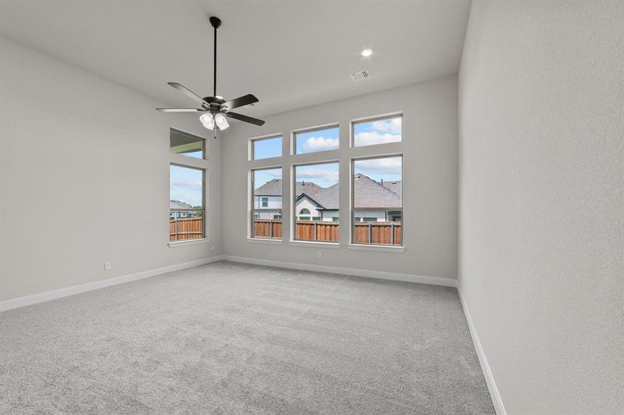 Spacious, unfurnished interior of a new home in South Pointe Manor Series, Mansfield (Image 21). Spacious, unfurnished interior of a new home in South Pointe Manor Series, Mansfield (Image 21).