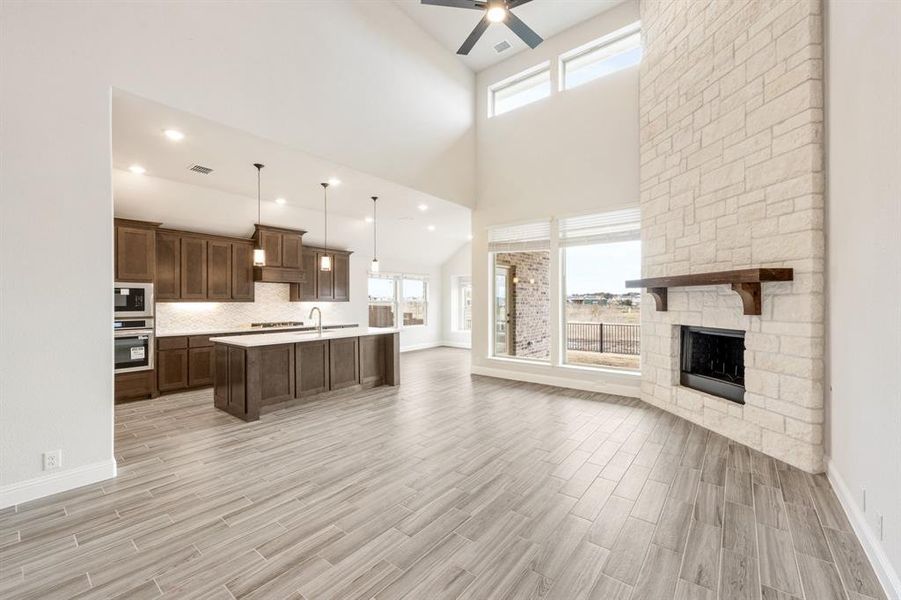 Furnished interior view inside a new home in Silo Mills, Joshua (Image 14).