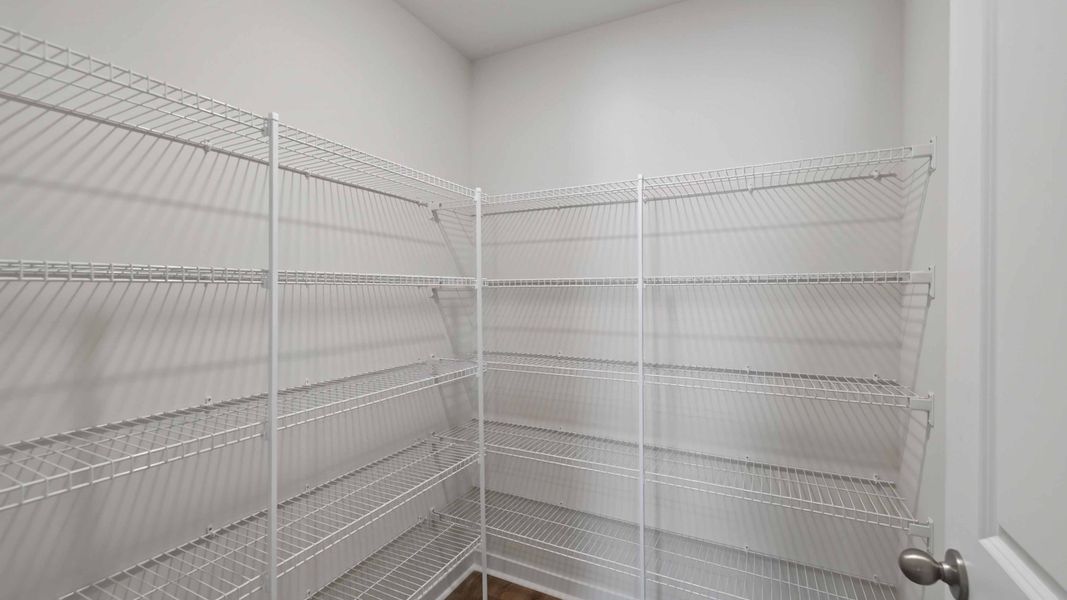 Spacious, unfurnished interior of a new home in Huffman Ridge, Hickory (Image 18).