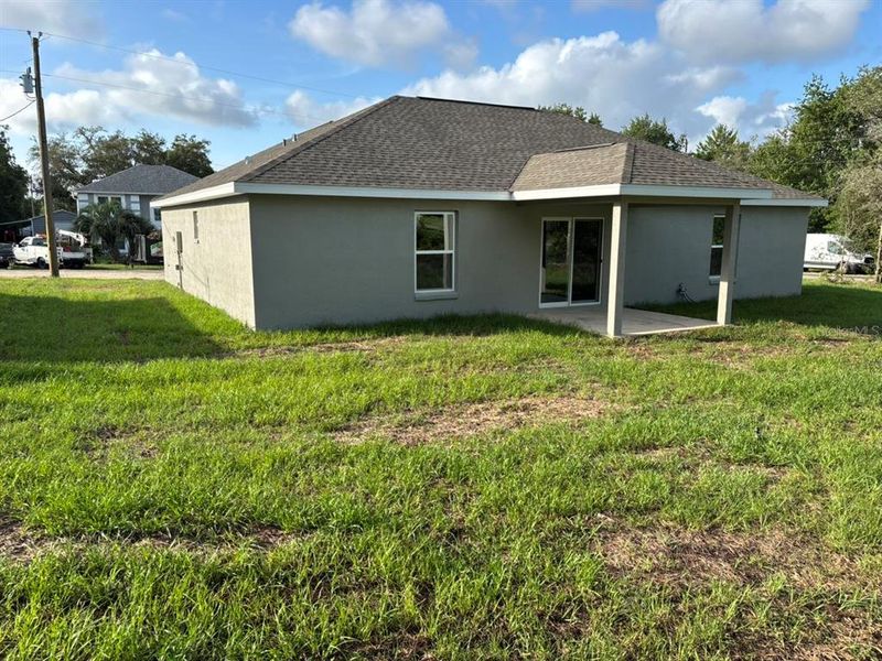 Exterior details and patio area of a home in , Dunnellon (Image 3). Exterior details and patio area of a home in , Dunnellon (Image 3).