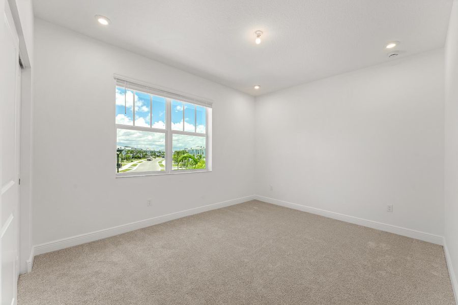 Spacious, unfurnished interior of a new home in Avila, Jensen Beach (Image 15). Spacious, unfurnished interior of a new home in Avila, Jensen Beach (Image 15).