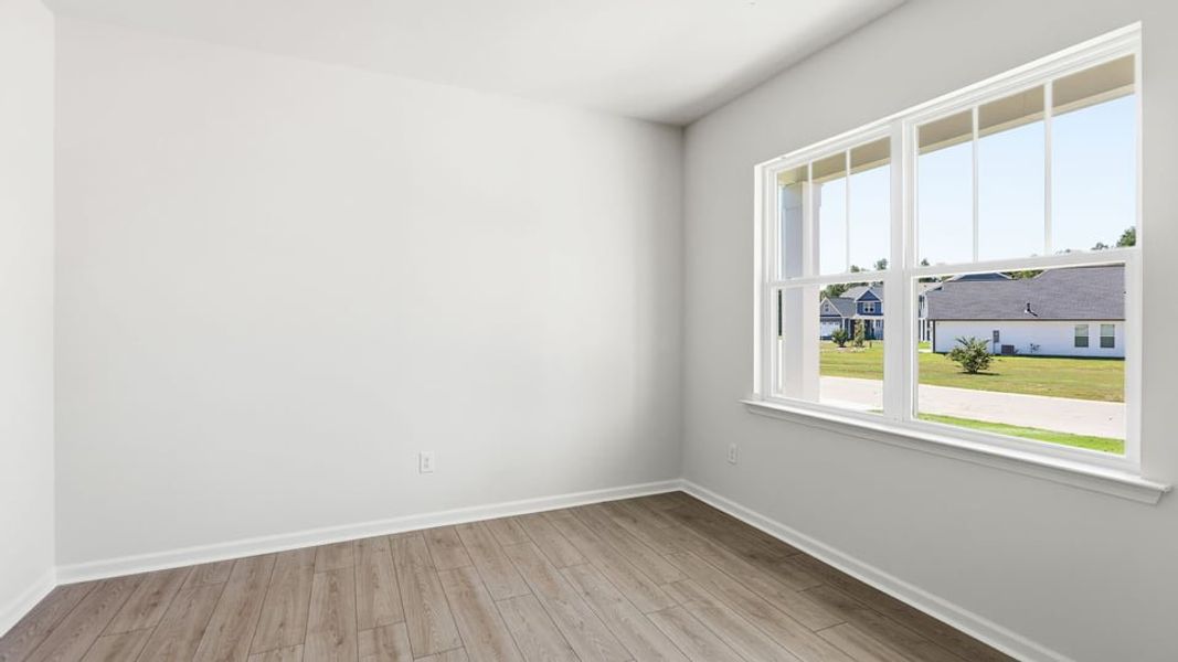 Spacious, unfurnished interior of a new home in Palmetto Valley, Anderson (Image 19).