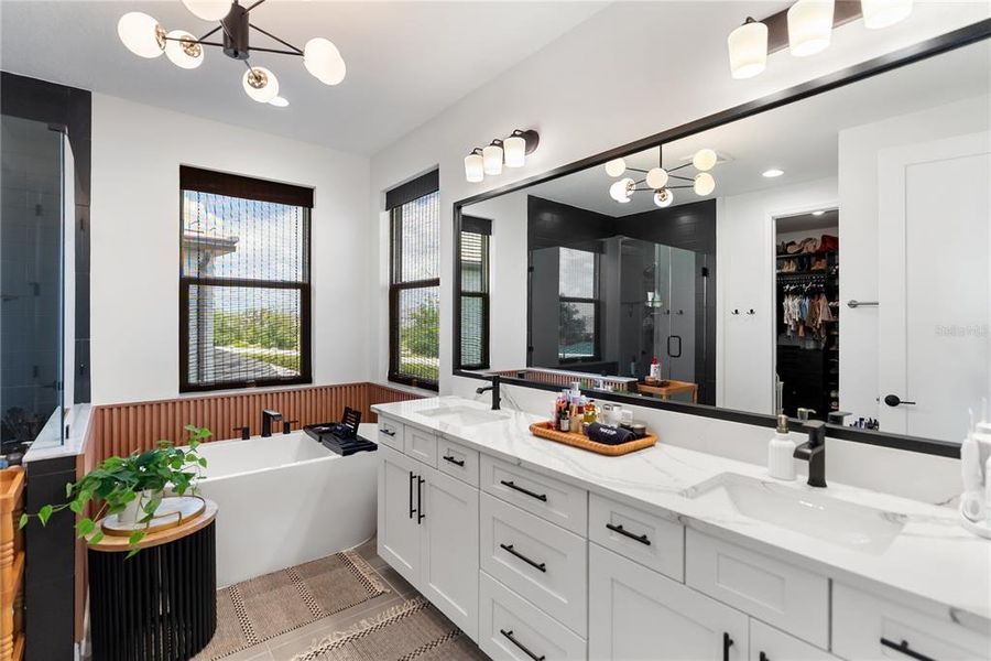 Furnished interior view inside a new home in , Bradenton (Image 43).