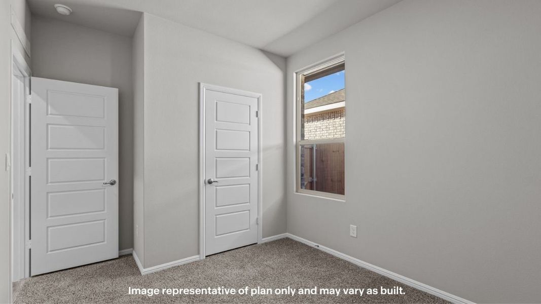 Spacious, unfurnished interior of a new home in Yukon Ridge, Odessa (Image 17).