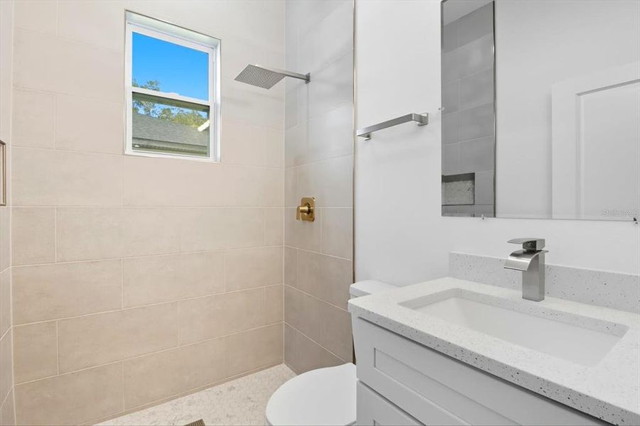 Furnished interior view inside a new home in , Dunnellon (Image 5).