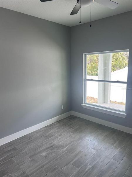 Spacious, unfurnished interior of a new home in , New Smyrna Beach (Image 9).