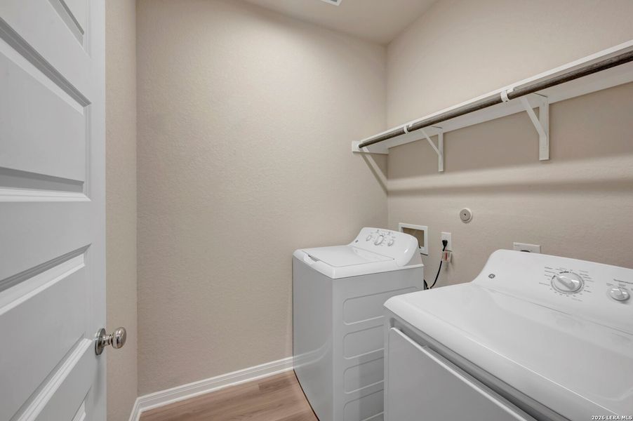 Close-up of interior finishes inside a home in Paloma Park, Converse (Image 15).