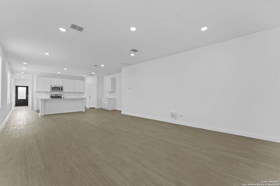 Spacious, unfurnished interior of a new home in Hightop Ridge, Converse (Image 18).