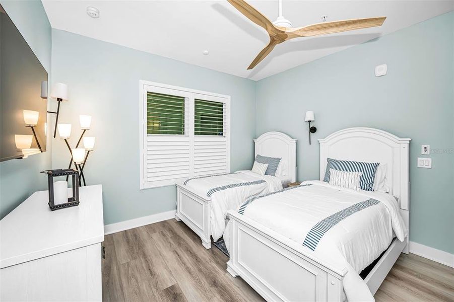 Furnished interior view inside a new home in , Madeira Beach (Image 50).