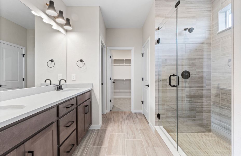 Furnished interior view inside a new home in Independence, Elizabeth (Image 11).