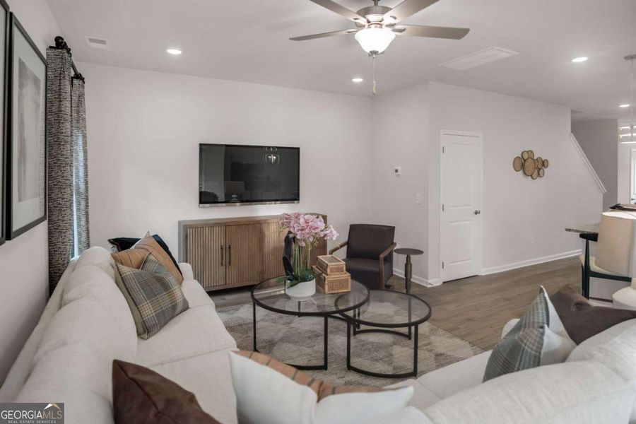 Furnished interior view inside a new home in Stonebridge North, Macon (Image 5).