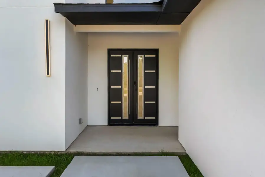 Exterior details and patio area of a home in , Cedar Park (Image 4).