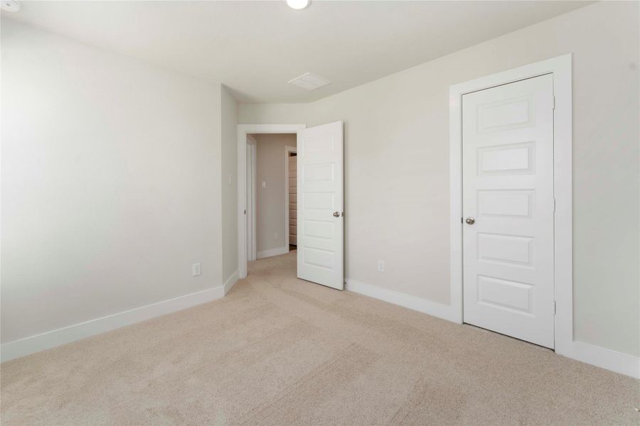 Image 27 of a home in Cay Landing. Image 27 of a home in Cay Landing.