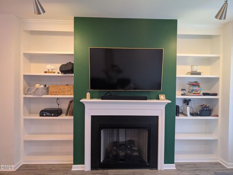 Built In Bookshelves