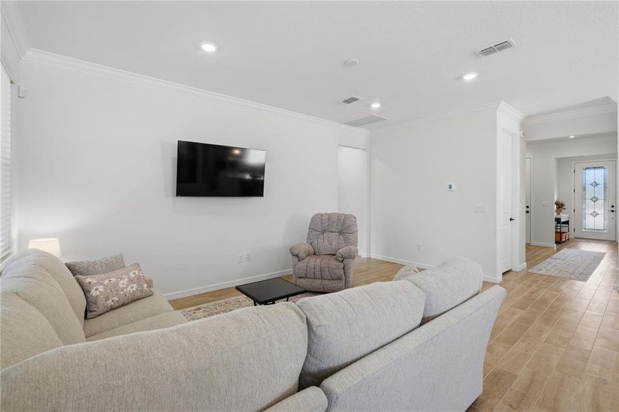 Furnished interior view inside a new home in , St. Cloud (Image 39).