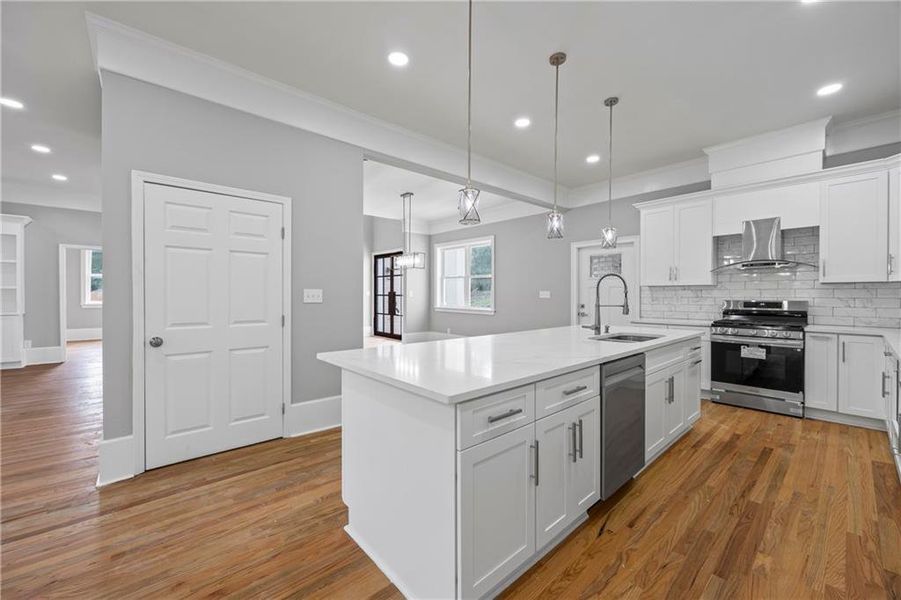 Furnished interior view inside a new home in , Fairburn (Image 3).