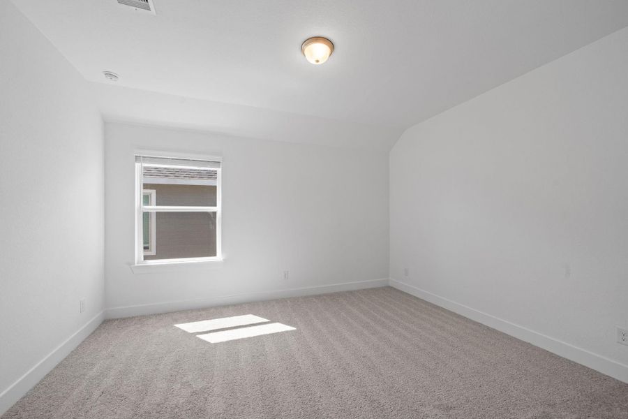 Spacious, unfurnished interior of a new home in Emory Glen, Magnolia (Image 23).