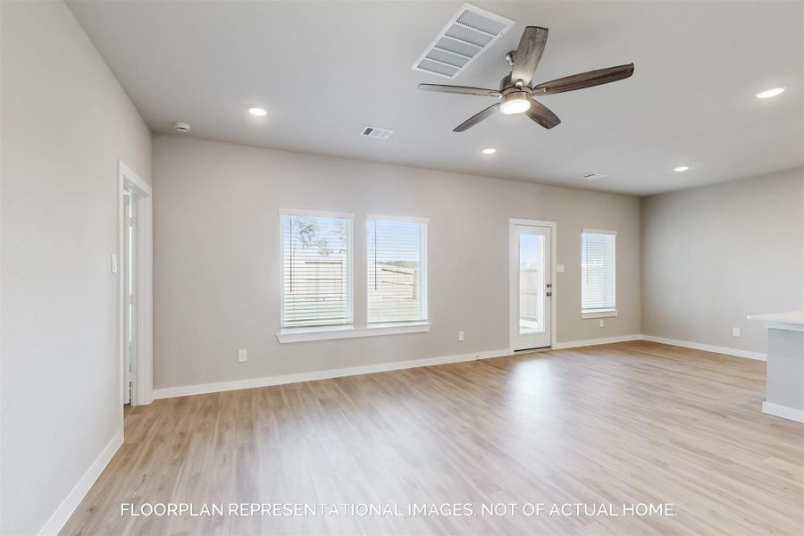 Spacious, unfurnished interior of a new home in Moran Ranch, Willis (Image 14). Spacious, unfurnished interior of a new home in Moran Ranch, Willis (Image 14).