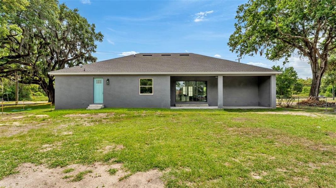 Exterior details and patio area of a home in , Plant City (Image 26). Exterior details and patio area of a home in , Plant City (Image 26).