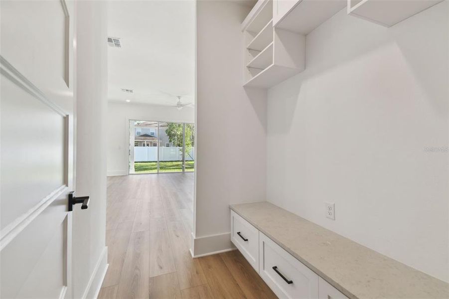 Spacious, unfurnished interior of a new home in , Tampa (Image 21).