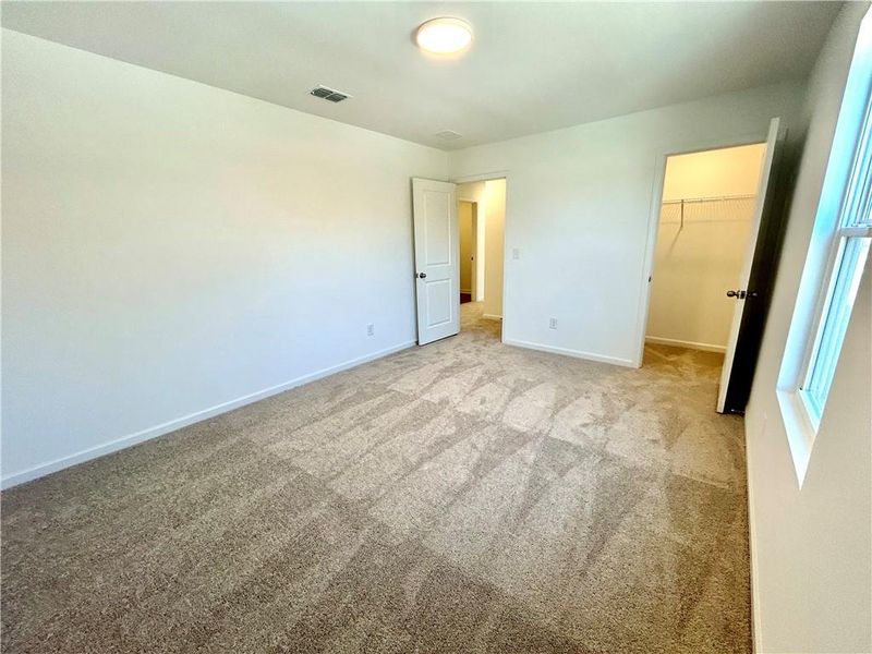 Spacious, unfurnished interior of a new home in , Locust Grove (Image 23).