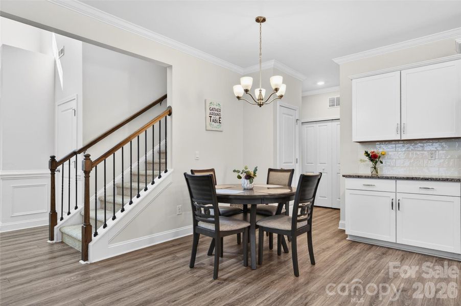 Dining area can be here or next to the window opposite the kitchen.