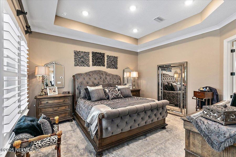 Furnished interior view inside a new home in , Jacksonville (Image 6).