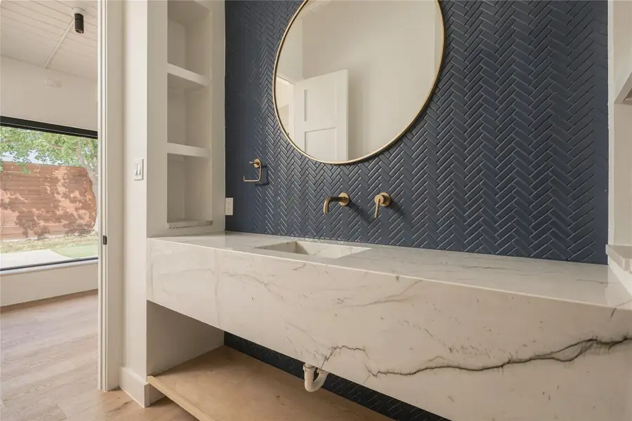Powder Bath