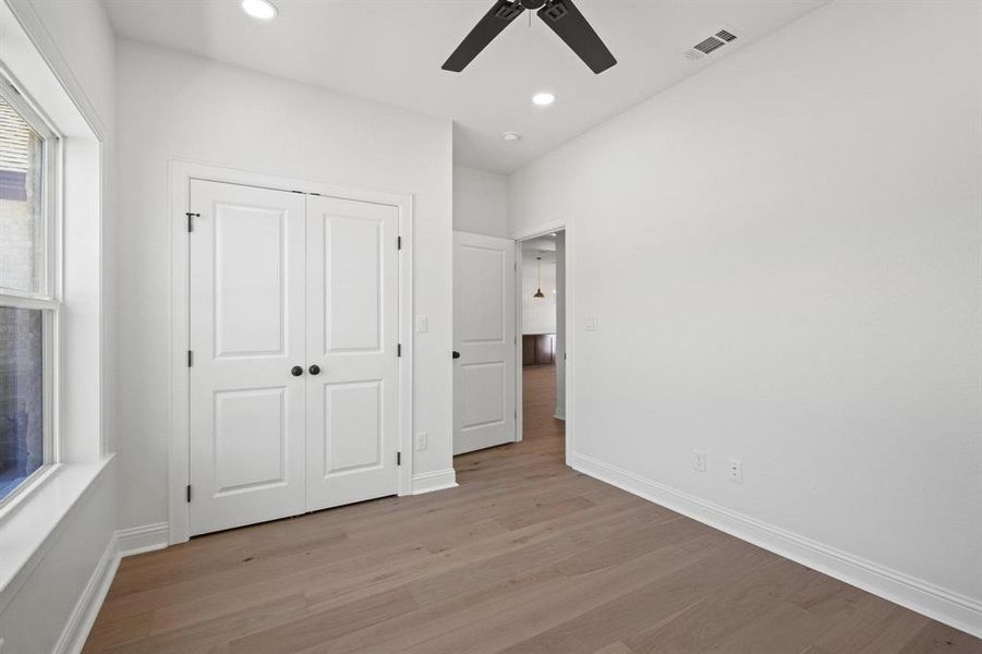 Spacious, unfurnished interior of a new home in , Athens (Image 32).