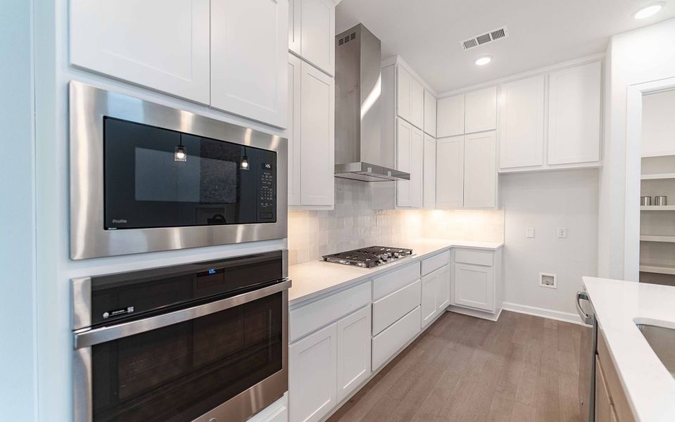 Furnished interior view inside a new home in Heath Golf & Yacht Club, Heath (Image 5). Furnished interior view inside a new home in Heath Golf & Yacht Club, Heath (Image 5).