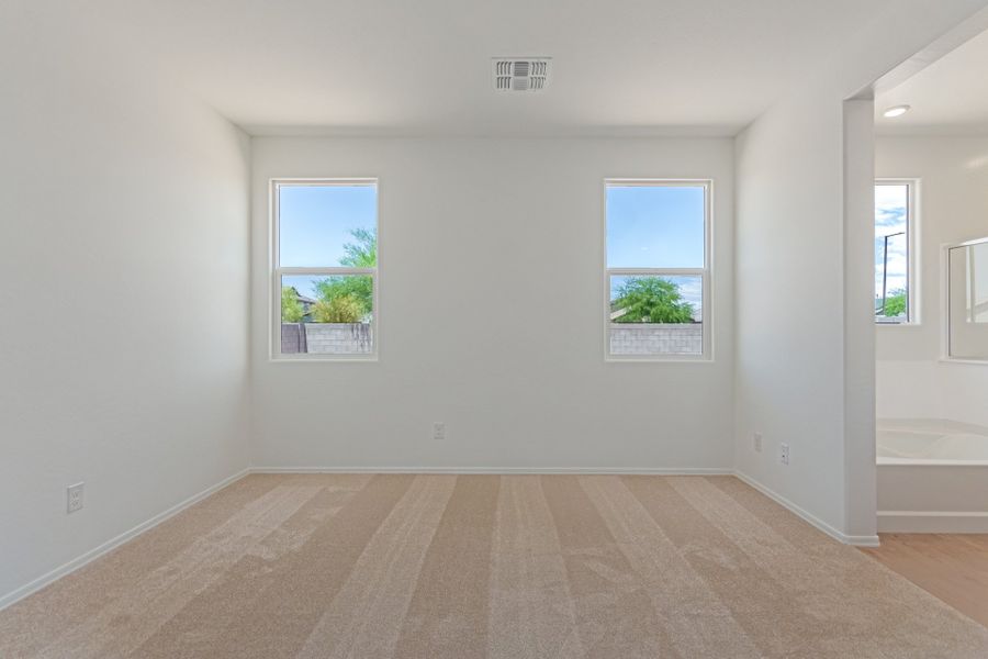 Representative unfurnished interior of a home built from the Plan 3510 by Scott Communities in The Views at Rancho Cabrillo, Peoria (Image 16). Representative unfurnished interior of a home built from the Plan 3510 by Scott Communities in The Views at Rancho Cabrillo, Peoria (Image 16).