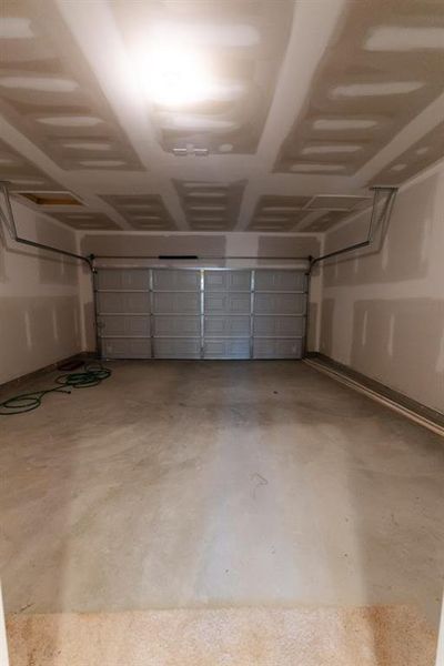 Image 34 of a home in Creekside Landing. Image 34 of a home in Creekside Landing.