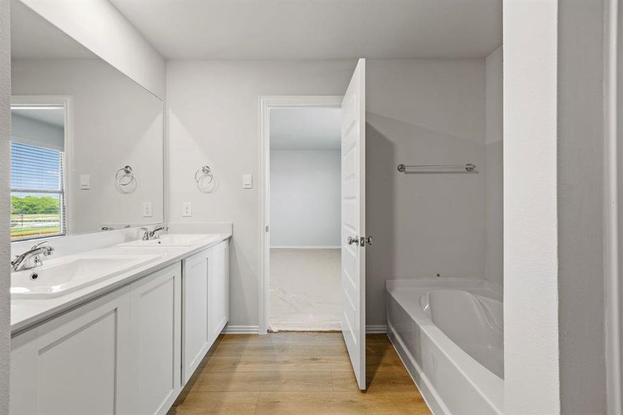 19-web-or-mls-606-ridgewood-dr 19-web-or-mls-606-ridgewood-dr