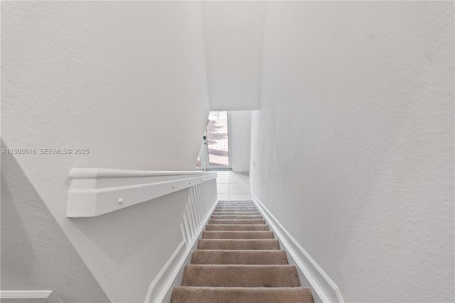 Spacious, unfurnished interior of a new home in Harmony Parc, Homestead (Image 16).