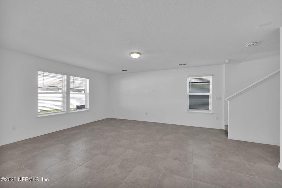 Spacious, unfurnished interior of a new home in Wells Landing, Jacksonville (Image 21). Spacious, unfurnished interior of a new home in Wells Landing, Jacksonville (Image 21).