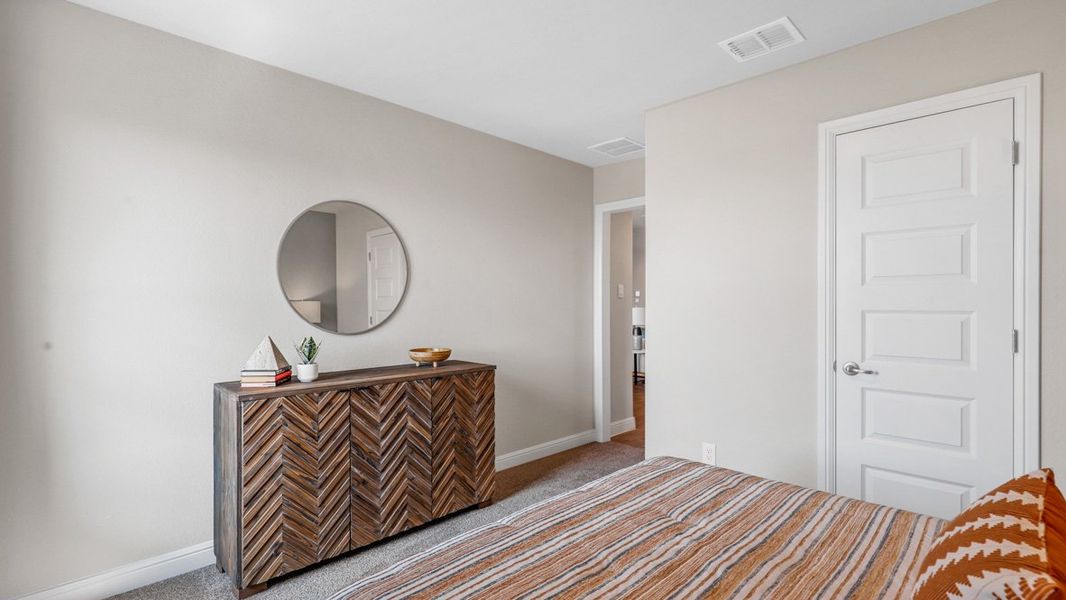 Furnished interior view inside a new home in Sandstone Estates, Granbury (Image 24). Furnished interior view inside a new home in Sandstone Estates, Granbury (Image 24).