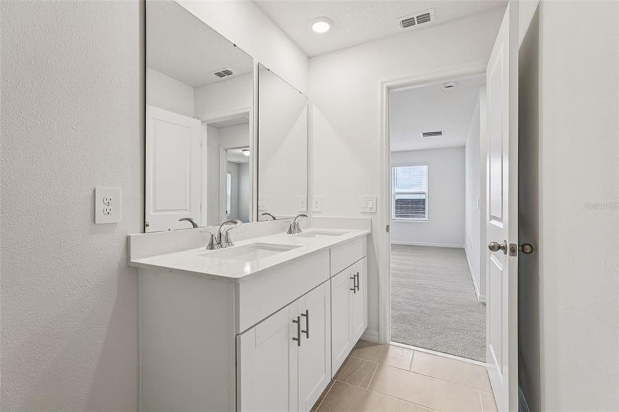 Furnished interior view inside a new home in Hamilton Bluff - Classic Series, Lake Hamilton (Image 13). Furnished interior view inside a new home in Hamilton Bluff - Classic Series, Lake Hamilton (Image 13).