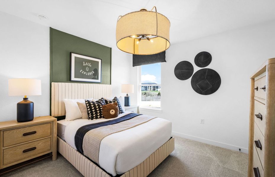 Representative furnished interior of a home built from the Fentress by Centex in Larson Crossing, Elgin (Image 17).