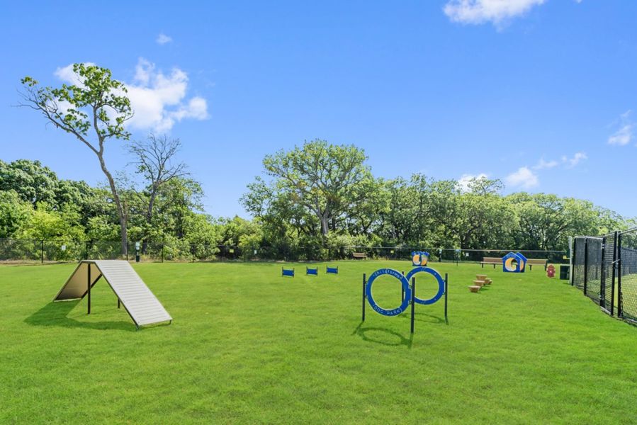 Community amenities in Timberbrook, Justin (Image 23).