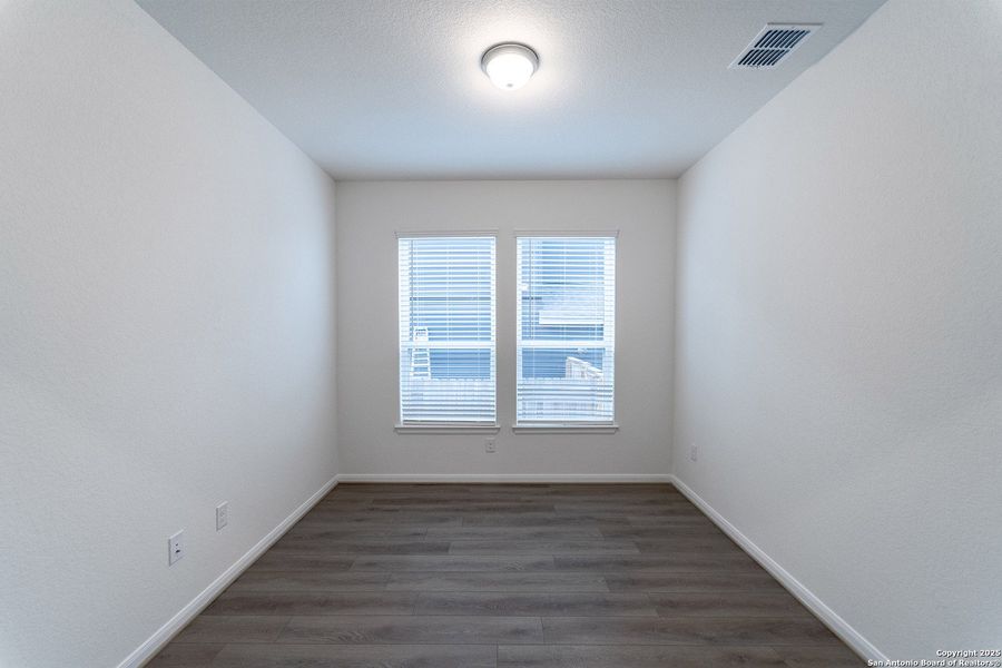 Spacious, unfurnished interior of a new home in Homestead, Schertz (Image 17).