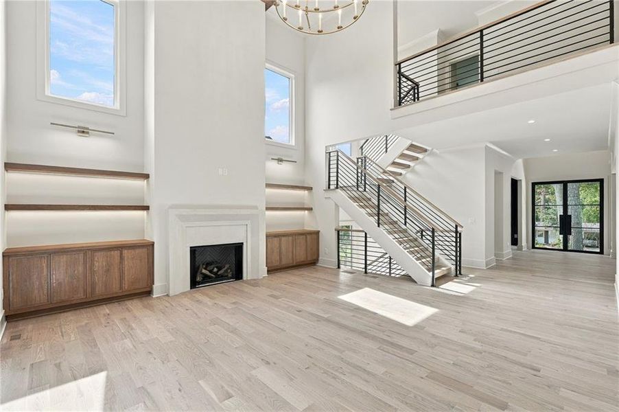 Spacious, unfurnished interior of a new home in , Alpharetta (Image 23).