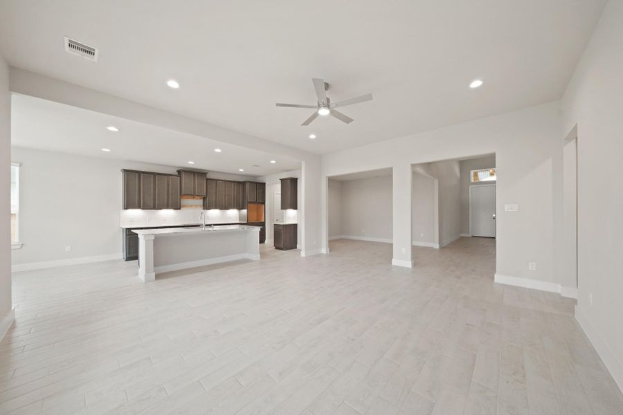 Image 24 of a home in Barton Creek Ranch.