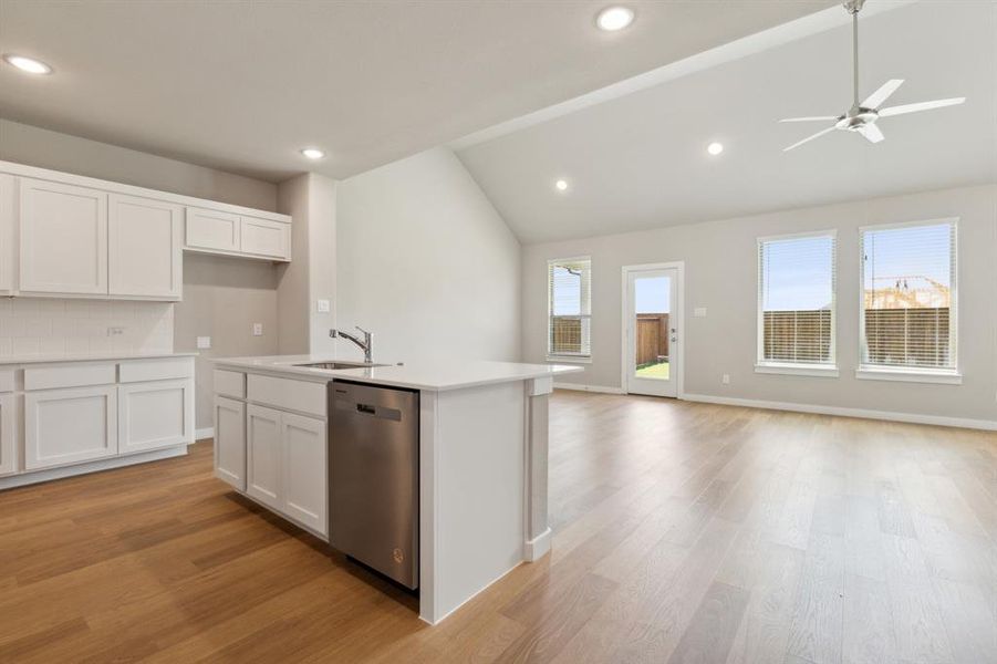 Open Floor Plan in the Masters home plan by Trophy Signature Homes – REPRESENTATIVE PHOTO Open Floor Plan in the Masters home plan by Trophy Signature Homes – REPRESENTATIVE PHOTO